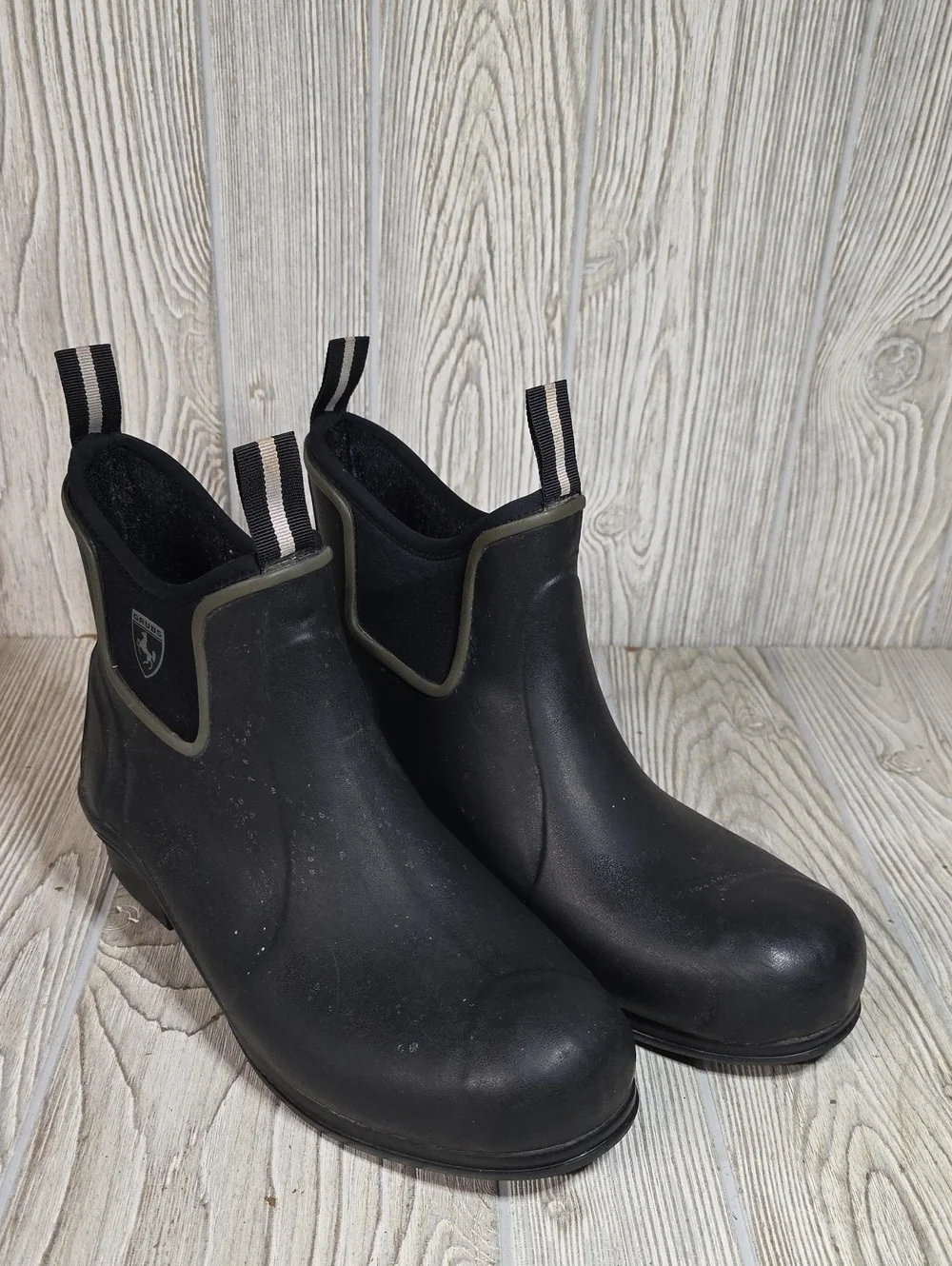 Grubs pre owned